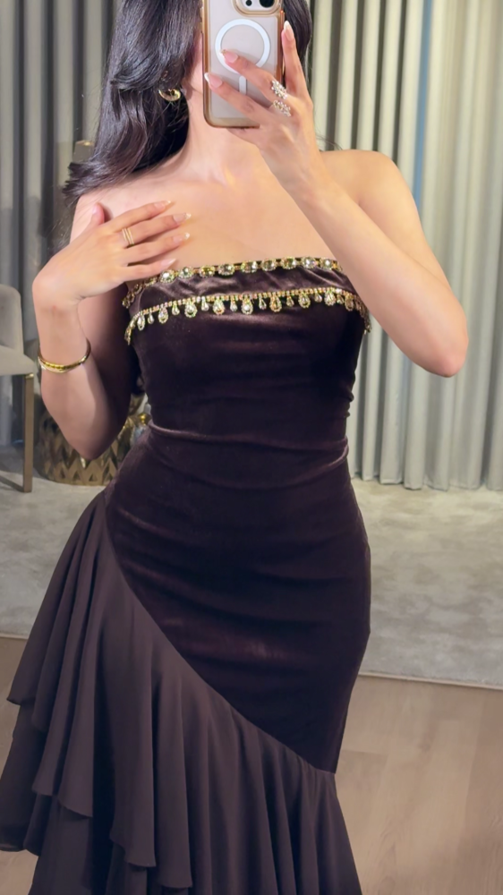 Velvet evening dress with chiffon overlay