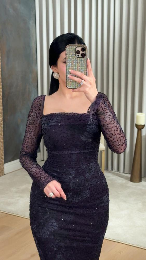 Dark lilac evening dress with delicate embroidery