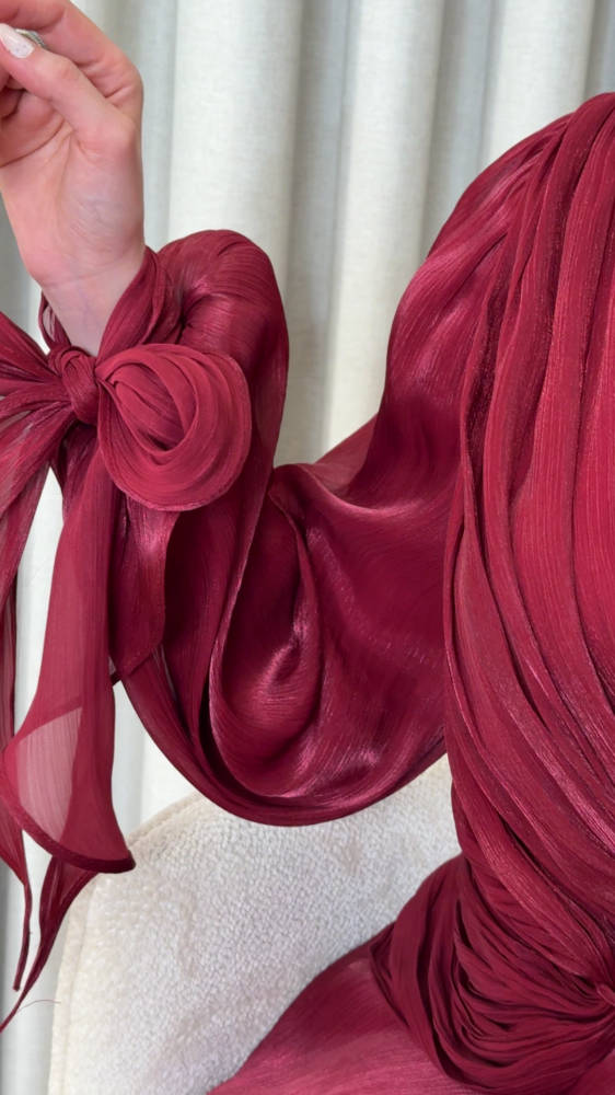 Soft pastel red dress with shine