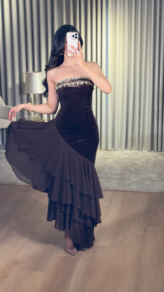 Velvet evening dress with chiffon overlay