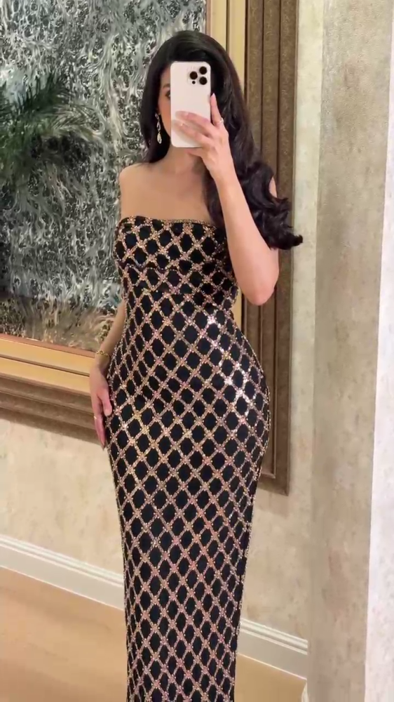 فستان سهرة توب شك برونزي بنمط خطوط متشابكة