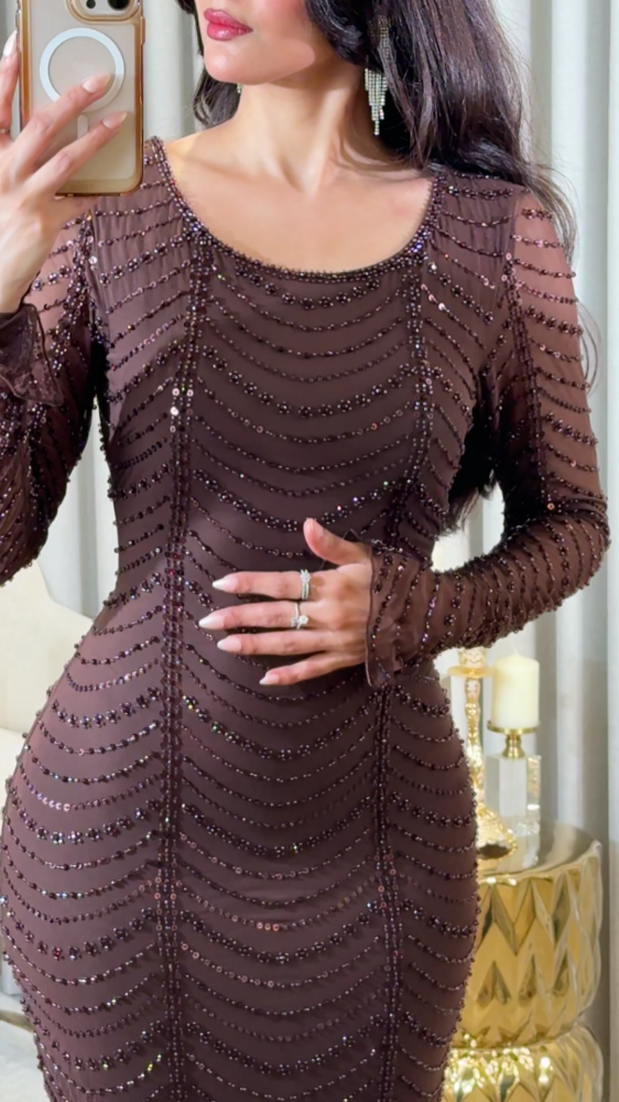 Luxurious brown dress with doubt embroidery