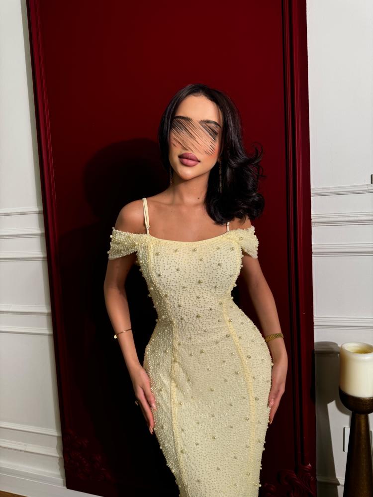 Yellow off-shoulder evening dress