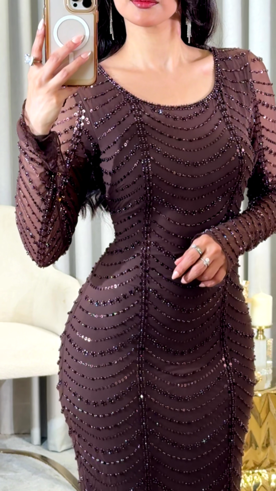 Luxurious brown dress with doubt embroidery