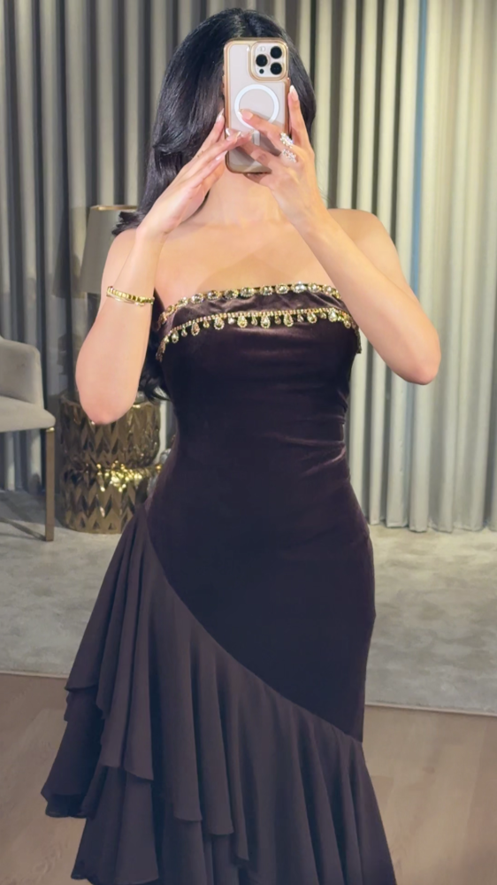 Velvet evening dress with chiffon overlay