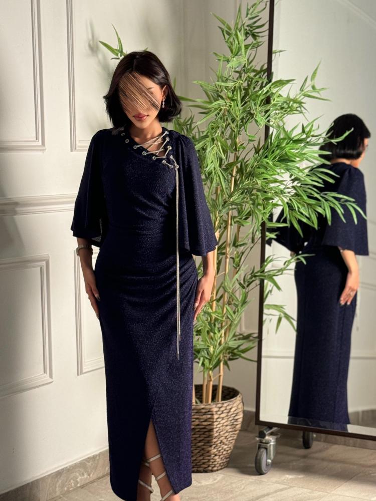 Stretch dress with pleats