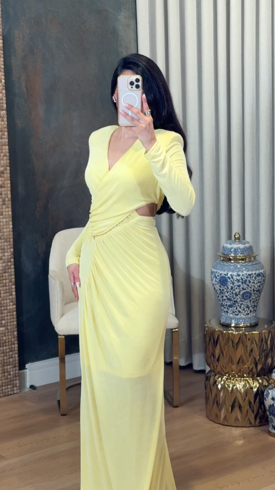 Yellow stretch dress with side slits