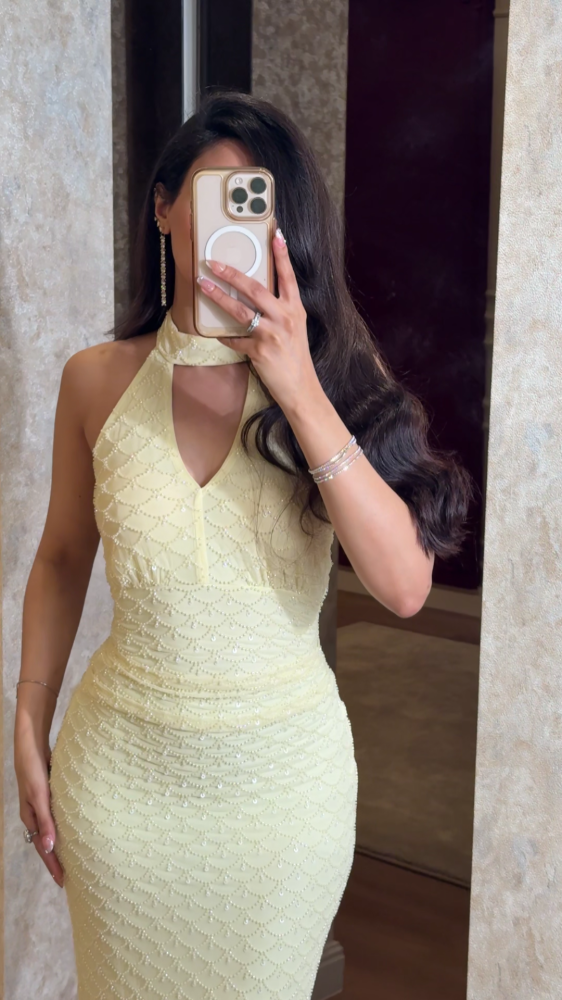 Light yellow dress